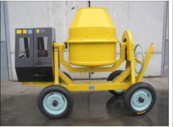 Diseal Engine Concrete Mixer