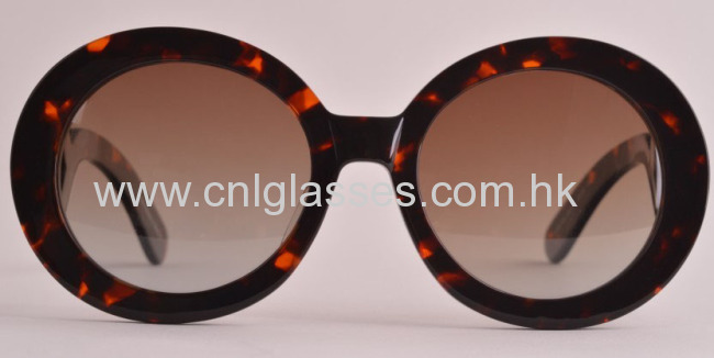 Prada style fashionable round sunglasses for men and women