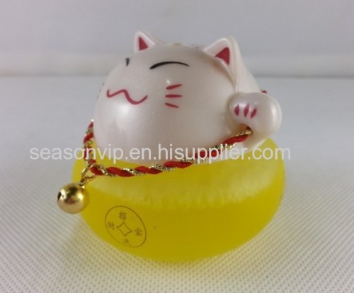 Lucky Cat car air freshener/ lovely car perfume