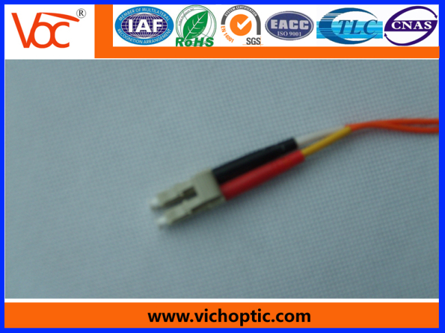 Good performance LC duplex optical fiber connector