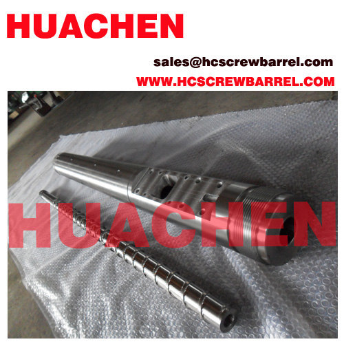 Screw and barrel for DEMAG