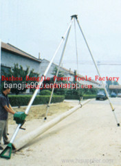 Tripod erecting pole machine