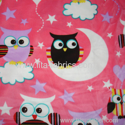 The owl printed short plush fabric