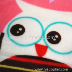 The owl printed short plush fabric