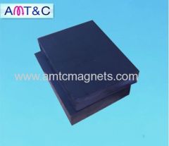 Ferrite block magnet for magnetic separator