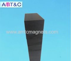Ferrite block magnet for magnetic separator