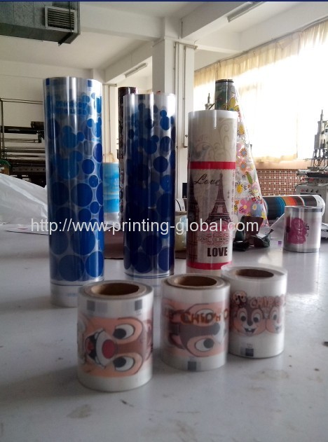 Thermal transfer film for sector product