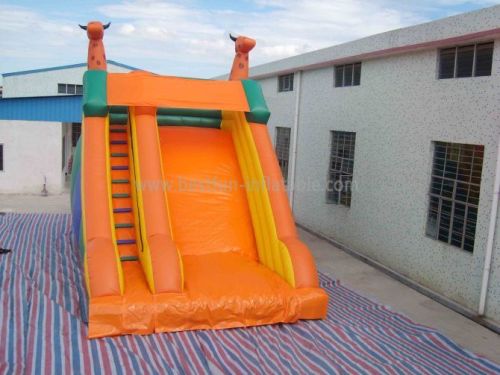 Popular Inflatable Giraffe Water Slide