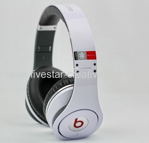 Beats by Dr Dre Beats Studio EKOCYCLE High-Definition Isolation Headphones White