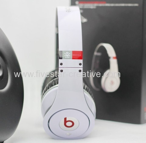 Beats by Dr Dre Beats Studio EKOCYCLE High-Definition Isolation Headphones White