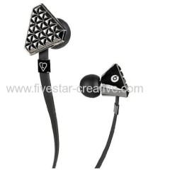 Lady Gaga Heart Beats In Ear Earphones Black Chrome