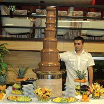 Wedding Chocolate Fountain Preparation
