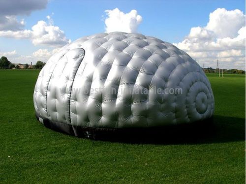 High Qualtiy Outdoor Inflatable Luna Tent