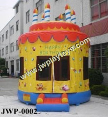 Inflatable Castle Cake Bounce
