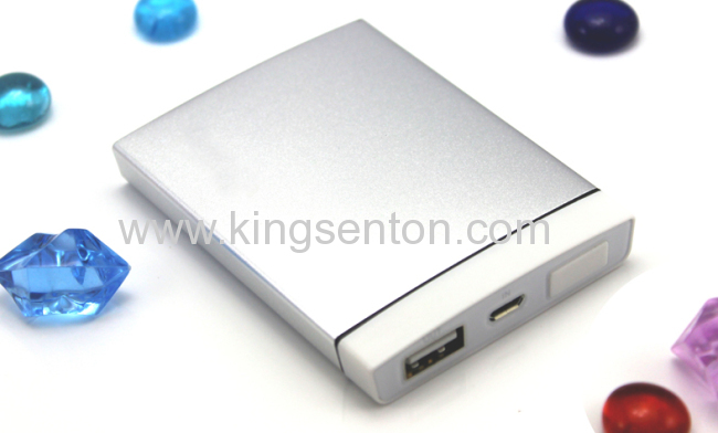 5V battery charger/Portable external charger battery power bank for Iphone5