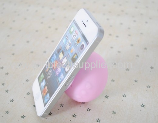 Mini bluetooth speaker with suction cup sticker bluetooth speaker