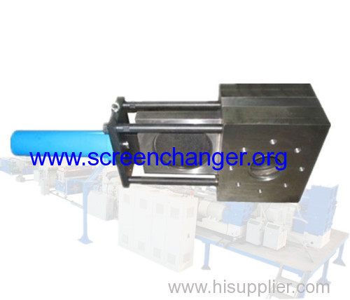 Continuous screen changer for film blowing machine