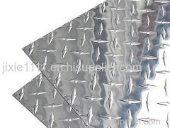 Stainless steel checkered plate brings fashion feeling