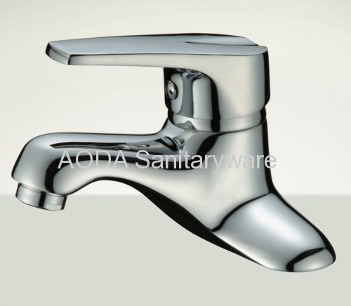 Basin faucet mixer with two pillar