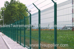 Road Fence Uses:Widly used as fences or protection materials in airport.