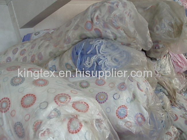 A quality stock printed fleece fabric 160-200gsm