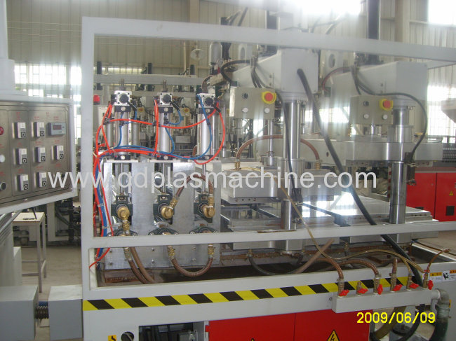 wpc foaming board extrusion line