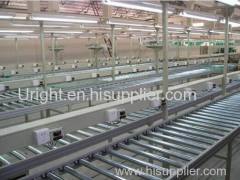 Roller conveyor system for beverage