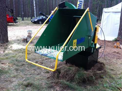 different output wc-8 wood chipper