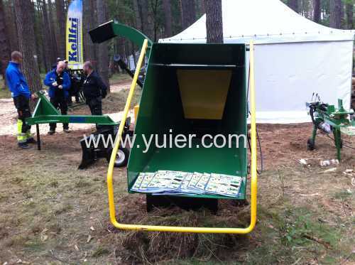 pto driven wood chipper shredder