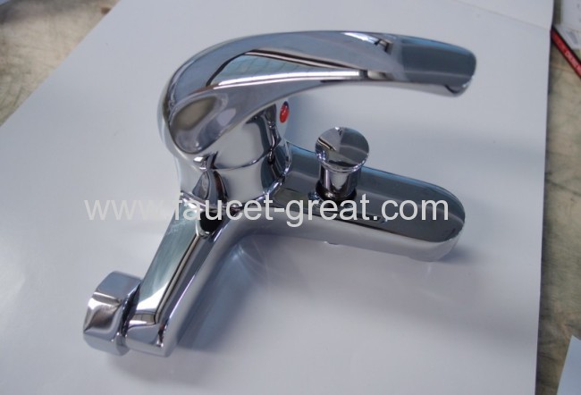 Base Serie Wall Mount bath faucet