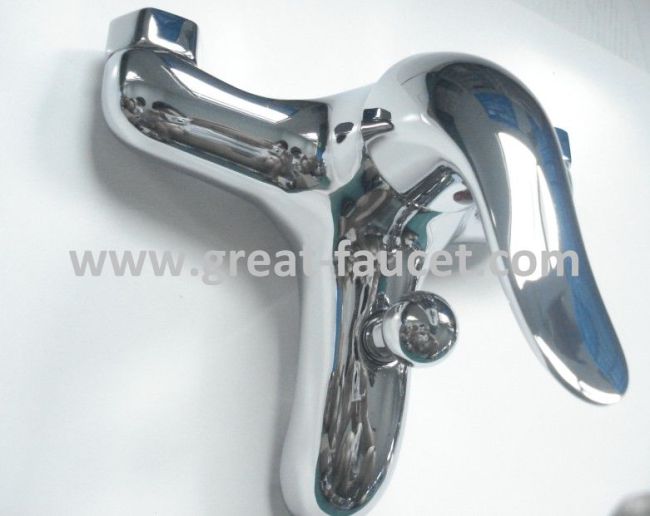 Bathroom faucet with beautiful appearance in 2013 new design