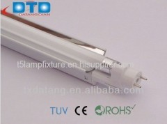 T5 fluorescent lamp adaptor