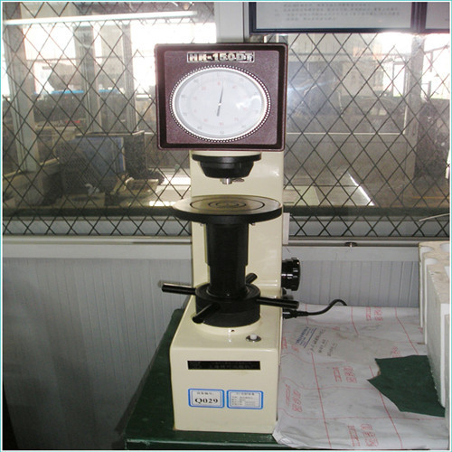 Rockwell Hardness Tester