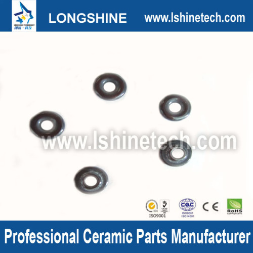 textile ceramic eyelet with groove