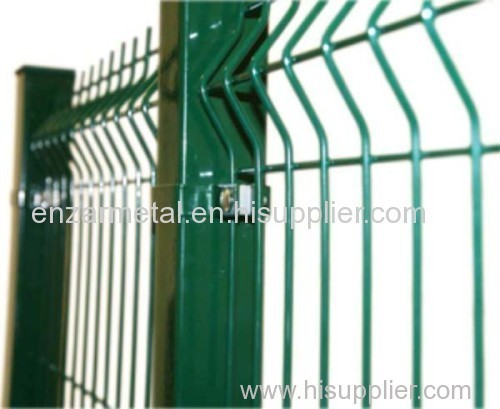 Curvy Welded Wire Fence
