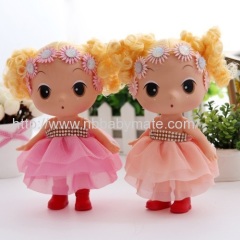 18cm yellow hair plastic confused doll