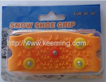 ice gripper with spikes shoe cover to avoid slips and falls