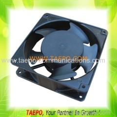 Cooling fan for cabinet