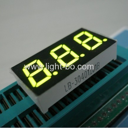 Super bright red common Cathode 0.4" 3-digit 7 segment LED Display