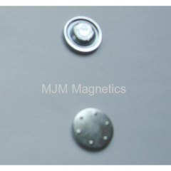 Round Nickel coated badge magnets from China