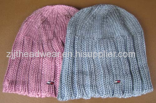 Adult knitted hat with morden tie-dye method