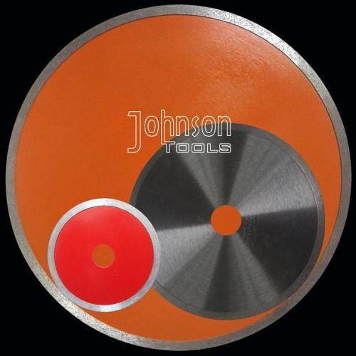 Sintered continuous saw blade