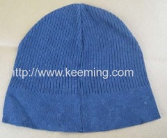 Single beanie with two different rib needle way