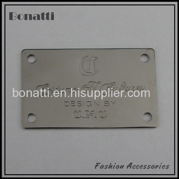 custom metal tags with crystal 