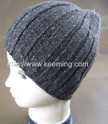 Champion knitted beanie with metallic polyester thread 