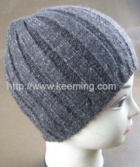Champion knitted beanie with metallic polyester thread