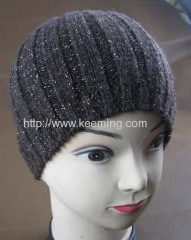 Champion knitted beanie with metallic polyester thread