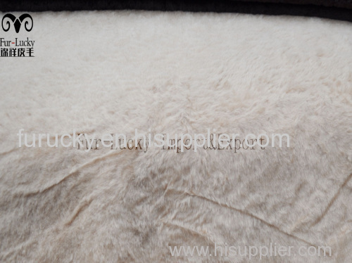 Good Air permeability sheepskin