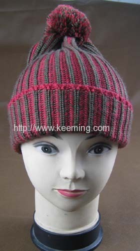 Lovely Red and green mixture yarn knitted hat