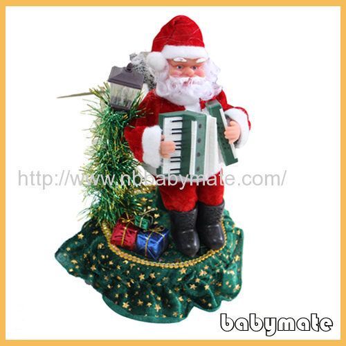 10playing accordion Santa Claus 